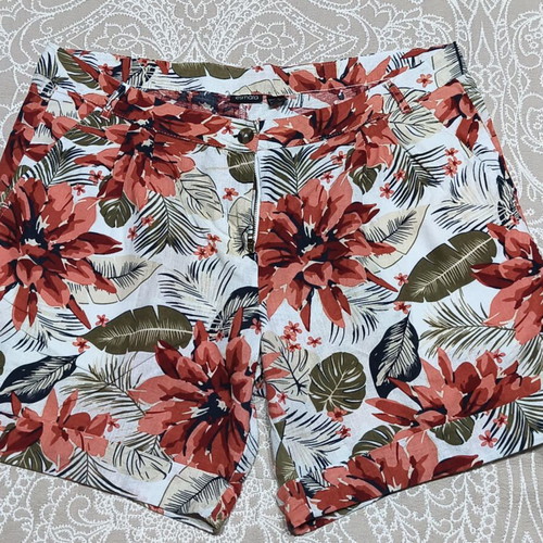 Esmara shorts with tropical print like new, size L-XL