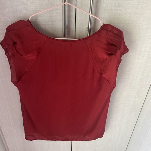Blouse with waist belt GAP red like new XS