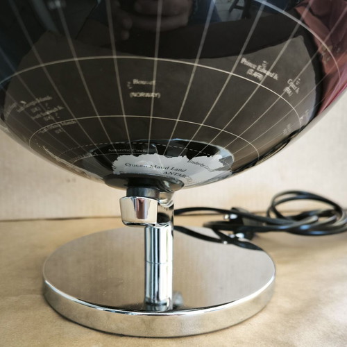 Illuminated Desk Globe 32cm Height like new