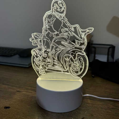 Led lamp like new with nice lighting and design