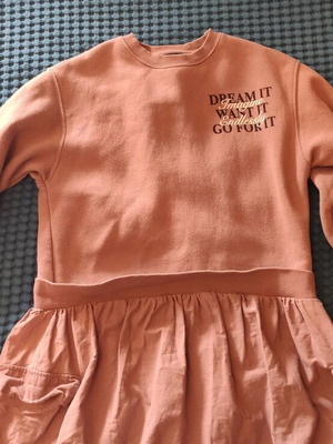 Zara dress 8-9 years like new, orange and pink