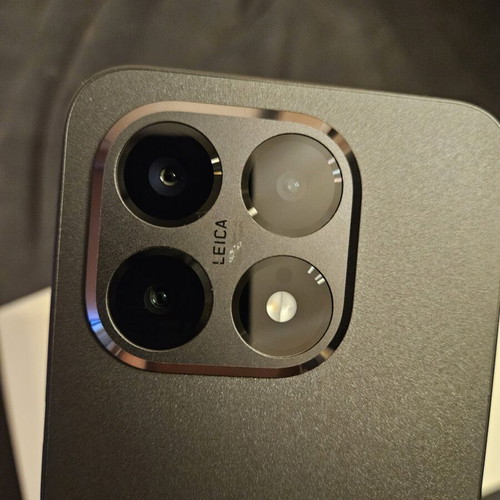 Xiaomi 15T 12/256 smartphone with accessories