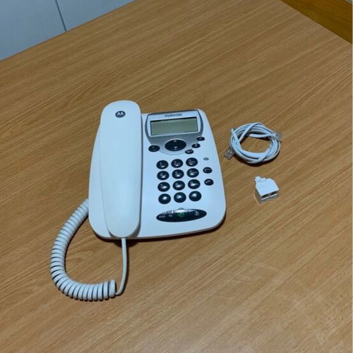 Motorola telephone model CT2 used with RJ11 splitter