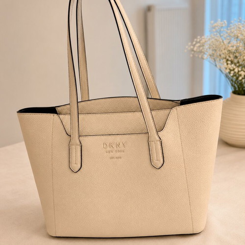 DKNY shoulder bag like new, ivory leather