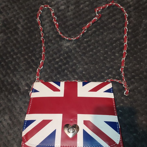 Shoulder bag with England flag used