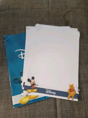 Disney correspondence like new, folder and 8 sheets