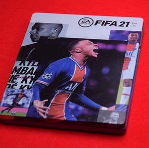 FIFA 21 XBOX ONE / X steelbook