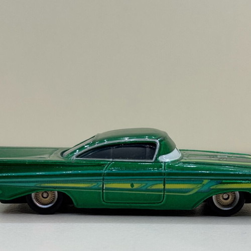 Chevrolet Impala TM 1:55 Disney Pixar Cars collectible toy car