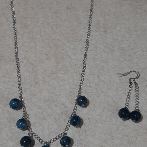 Necklace and earrings set with apatite in steel, 50 cm length, new