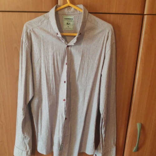 Men's shirt XL white and red like new