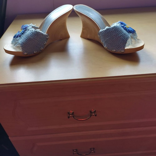 Gabina women's slippers size 40 new