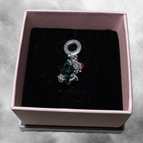 Christmas Tree Charm like new