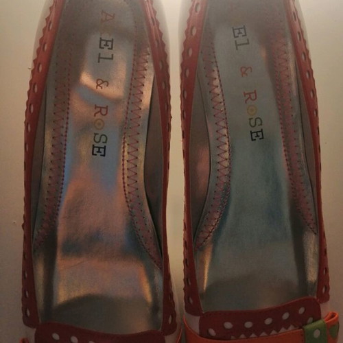 Axel and Rose leather women's colorful shoes size 39 new