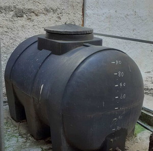 δεξαμενή πετρελαίου