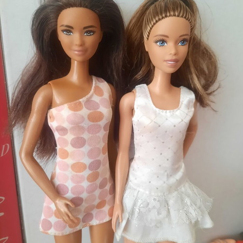 Lot of 2 Tall Barbie dolls Mattel Fashionistas & Astronaut
