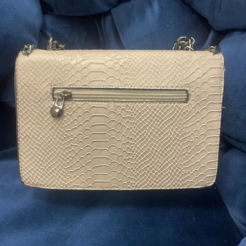 #OFFER New Women's Gray Bag with Crocodile Pattern and Chain Handles