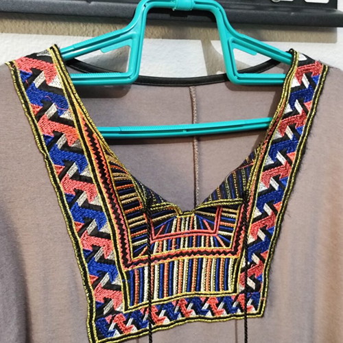 Boho blouse gray-beige with colorful embroidery and tassels like new