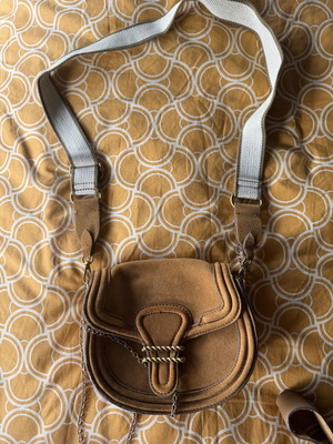 Zara Castor shoulder bag like new, beige and brown, with two straps and a chain