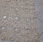 Handmade lace tablecloth beige, like new, 82x82 cm