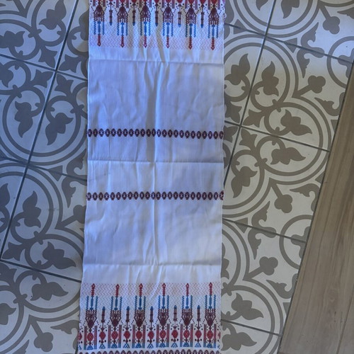 Tzevres handwoven table linen new with beautiful design 1.20x0.40