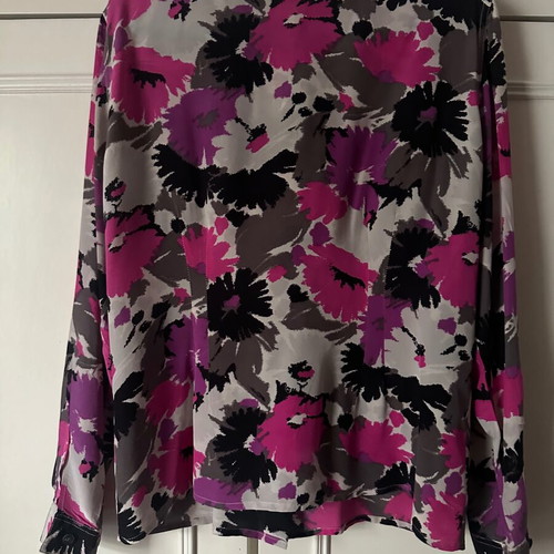 Women's 100% silk shirt M used, multicolor
