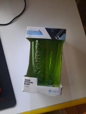 Xbox Official Gear Paladone green glass 400ml