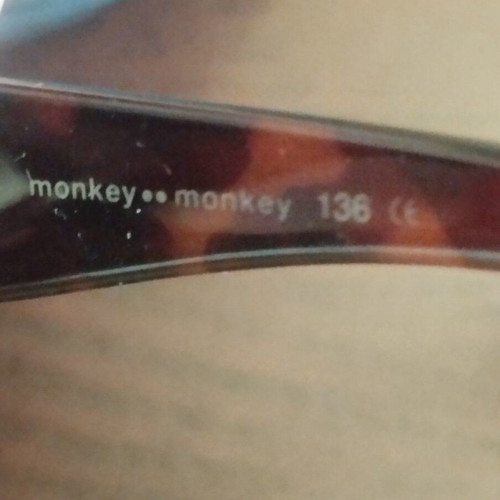 Children's Tortoise Shell Sunglasses like new, brown