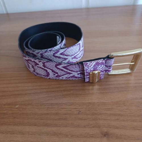 Women's belt like new, 104 cm length