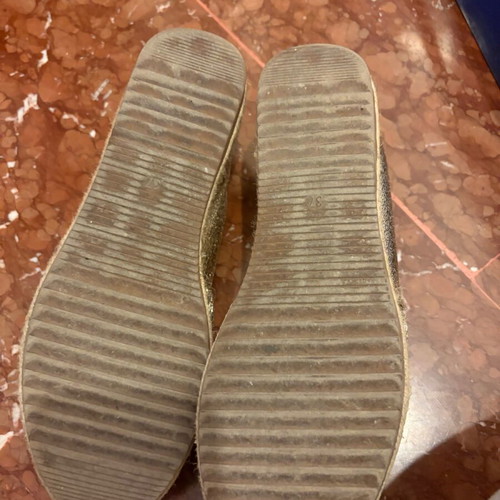 Espadrilles gold like new