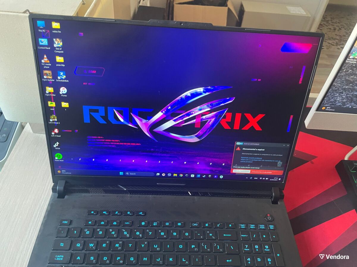 AsusROGStrixSCAR18G834J18"QHD+240Hzi9-14900HX32GB2TBRTX4080Windows11Pro