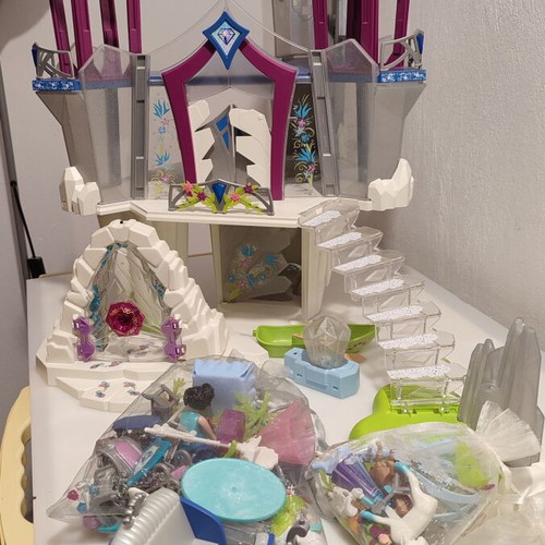 Playmobil Κρυστάλλινο Παλάτι και Κρυστάλλινη Πύλη σαν καινούργιο