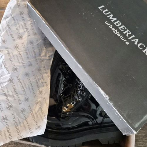 Lumberjack boots like new, black, size 37