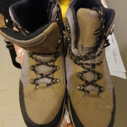 Good Year shoes beige boots size 42 almost new
