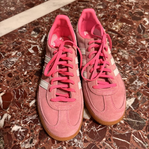 Adidas Spezial pink shoes like new, size 40