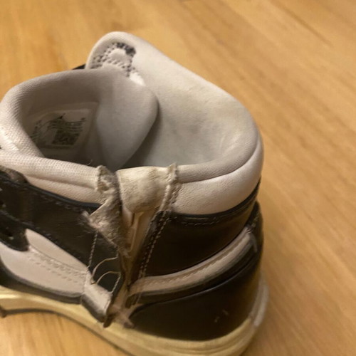 Nike Jordan sneakers used, black and white, size 40
