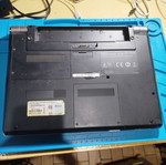 Sony Vaio laptop for parts, no RAM or disk
