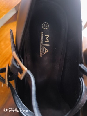 Mia shoes size 37 black platform sandals like new