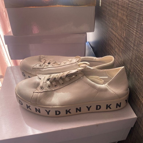 DKNY sneakers used, white, size 38, athletic