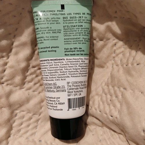 Versed Dew Point gel-cream new with green tea and hyaluronic acid