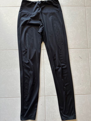 Mussa black leggings used