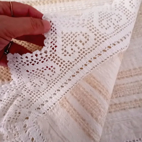 Handwoven Tablecloth with Handmade Lace, New, 2.40×1.90 m, Linen Cotton