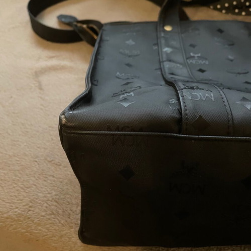 MCM shoulder bag used, black, 40x23