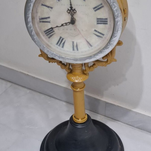 Double-Sided Station Table Clock like new, vintage style, 60 cm height