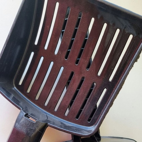 CAT / SET OF 2 SANITARY SAND SHOVELS
