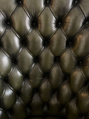 Vintage Chesterfield πολυθρόνα μεταχειρισμένη σκούρο πράσινο