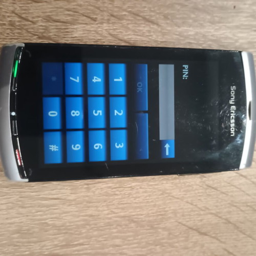 Sony Ericsson Vivaz (U5i) used, touchscreen not working