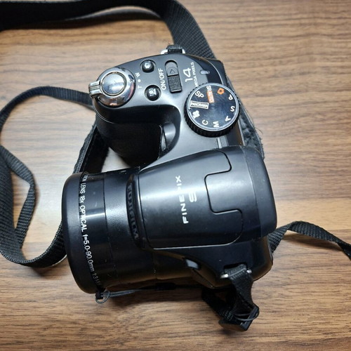 Fujifilm FinePix S2980 like new, fully functional
