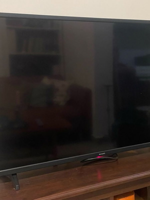 Sharp 40” Full HD Smart TV в отлично състояние