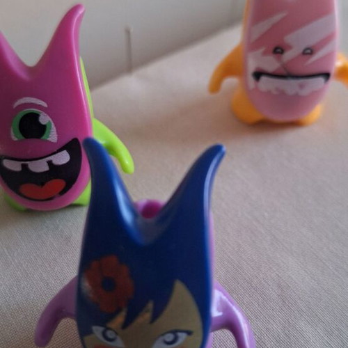 Crazy Friends Kinder Joy collectible set like new