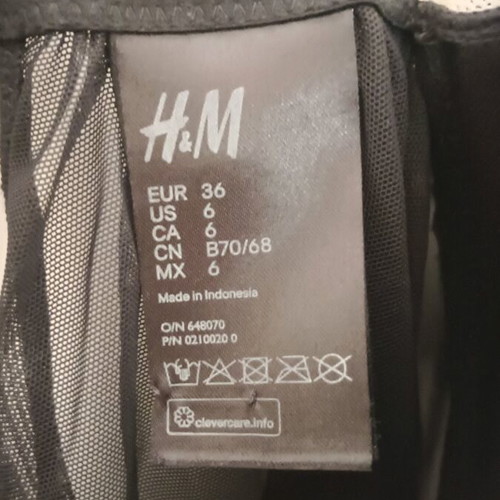 Lingerie top H&M like new, black and white, for A-B cups